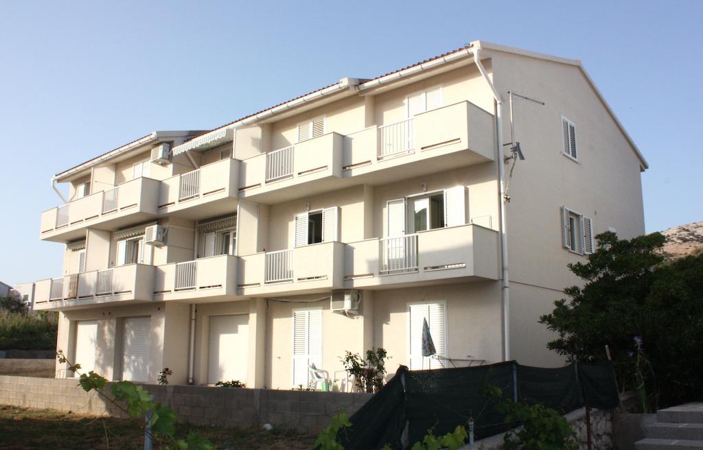 Apartments Miki 파그 외부 사진
